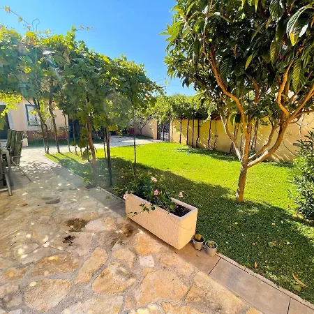 In 42242 Villa