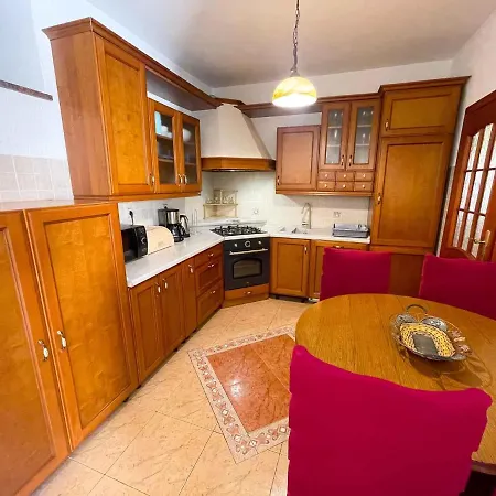 In 42242 Villa *